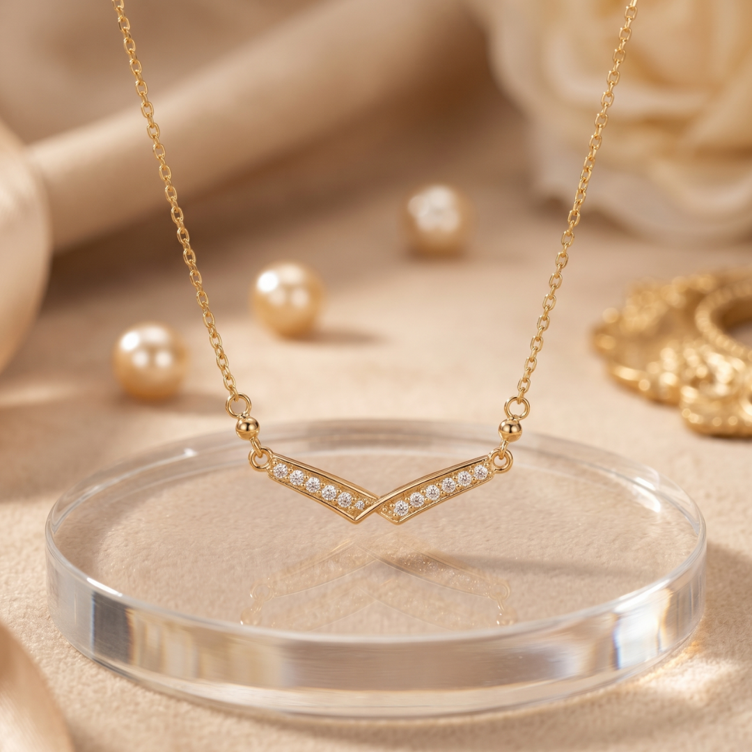 The Crystal Horizon V-Chain