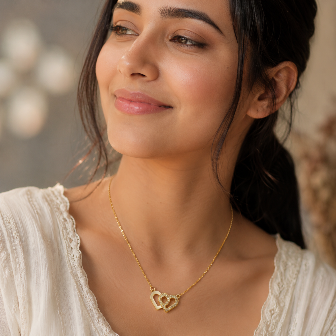 The Entwined Hearts Chain