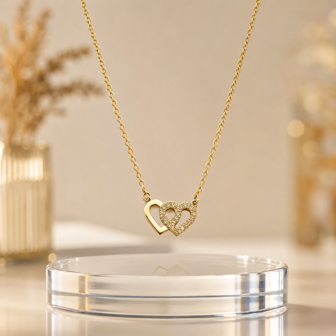 The Entwined Hearts Chain