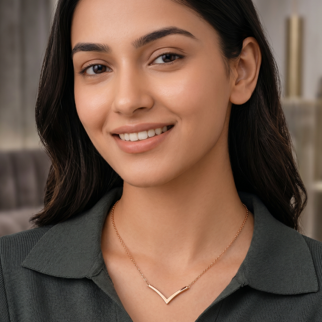 Lumina V-Pendant Chain