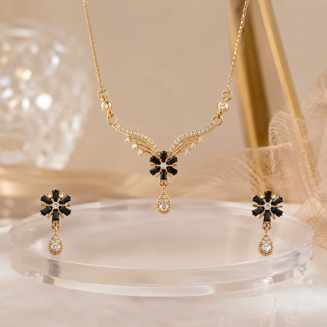 Wedding Wear Black Flower Pendant and Earrings Set