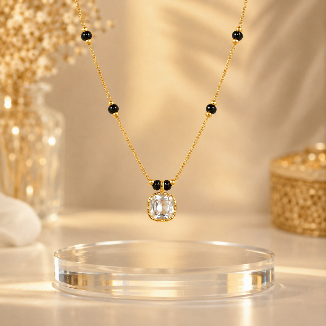 The 'Sia' Solitaire Mangalsutra