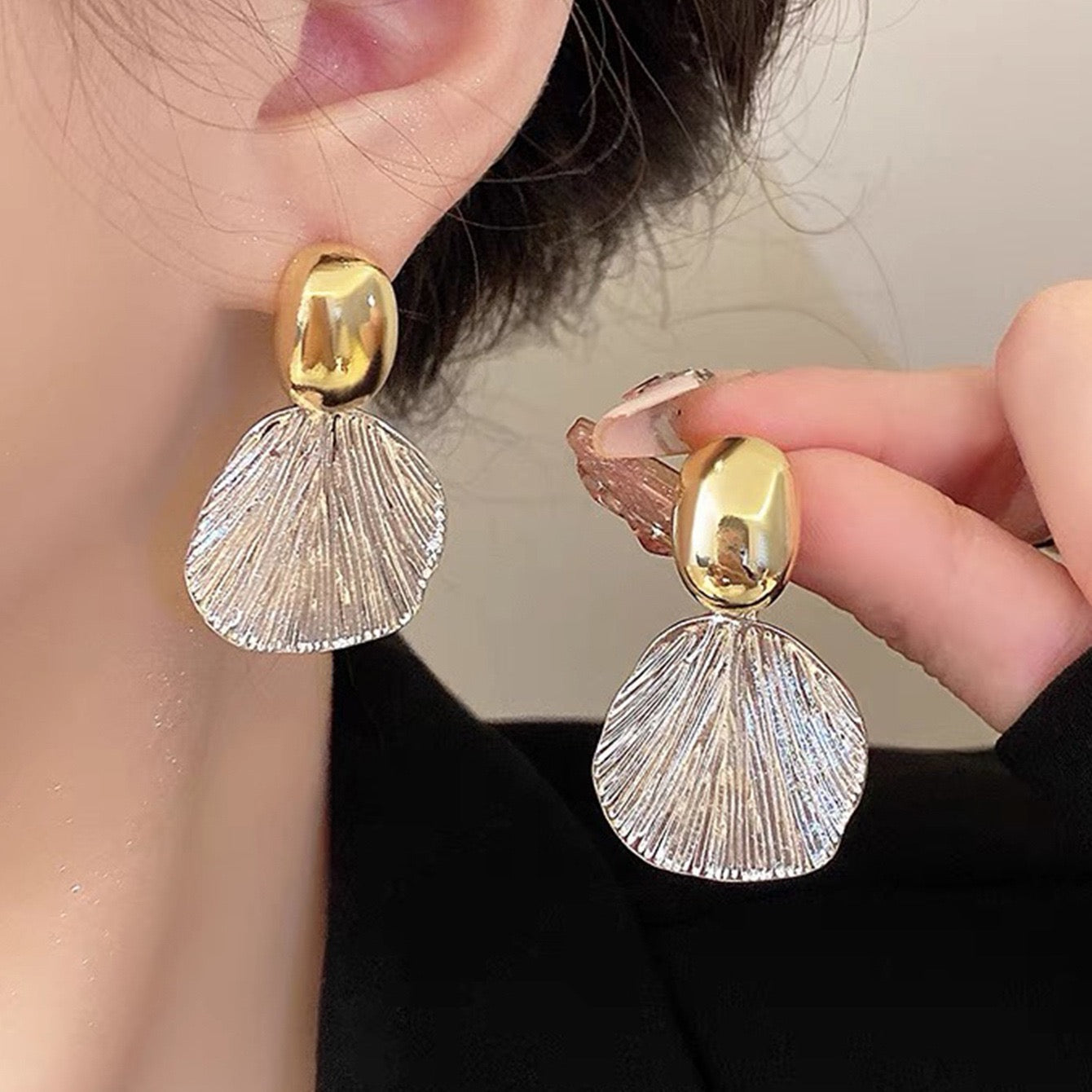 The Korean Wave Mixed Metal Petal Drops