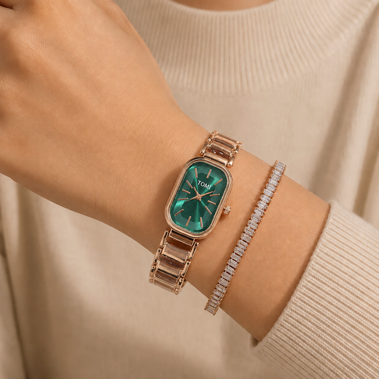 The TEJVIRA Green Luxe Rose Gold Oval Duo