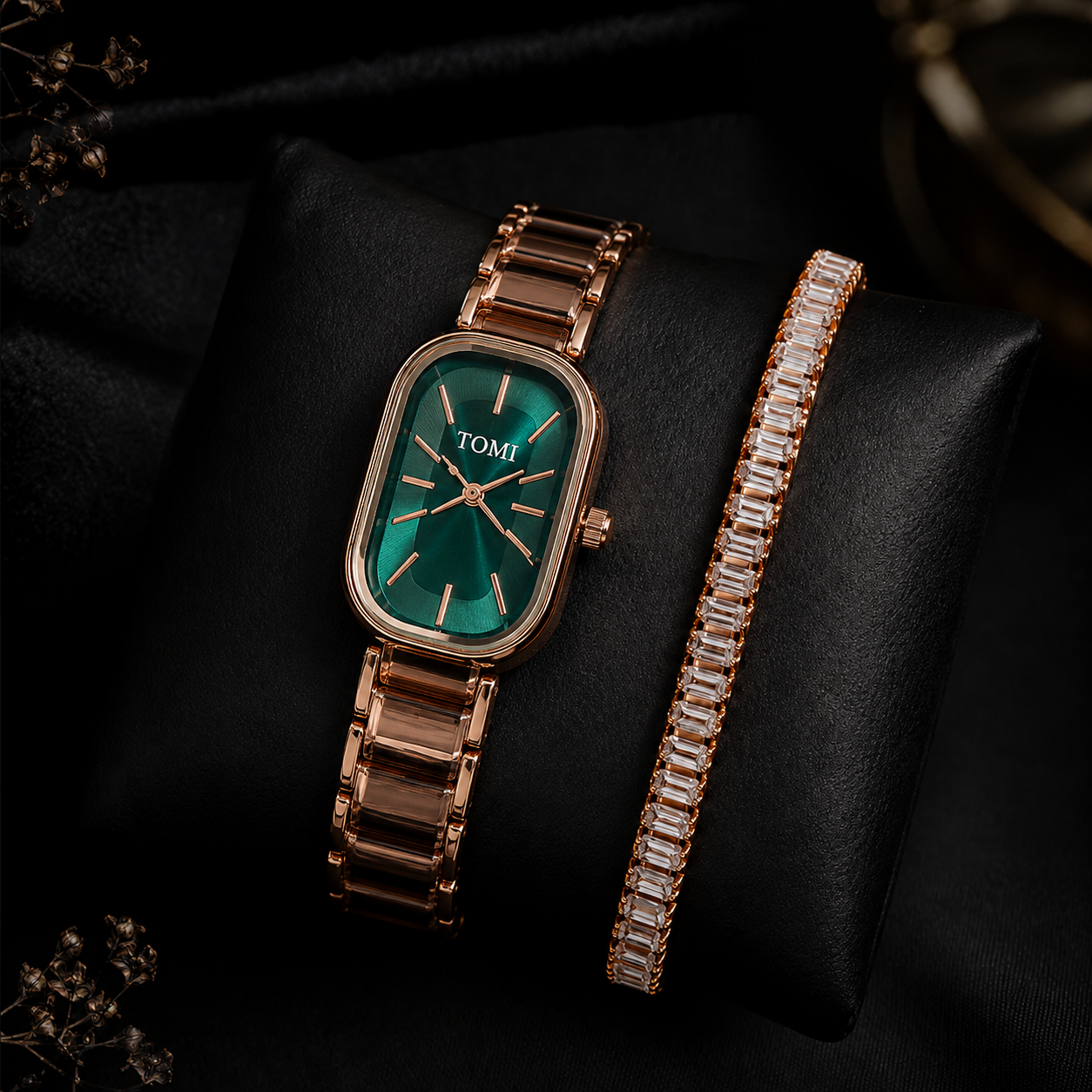 The TEJVIRA Green Luxe Rose Gold Oval Duo