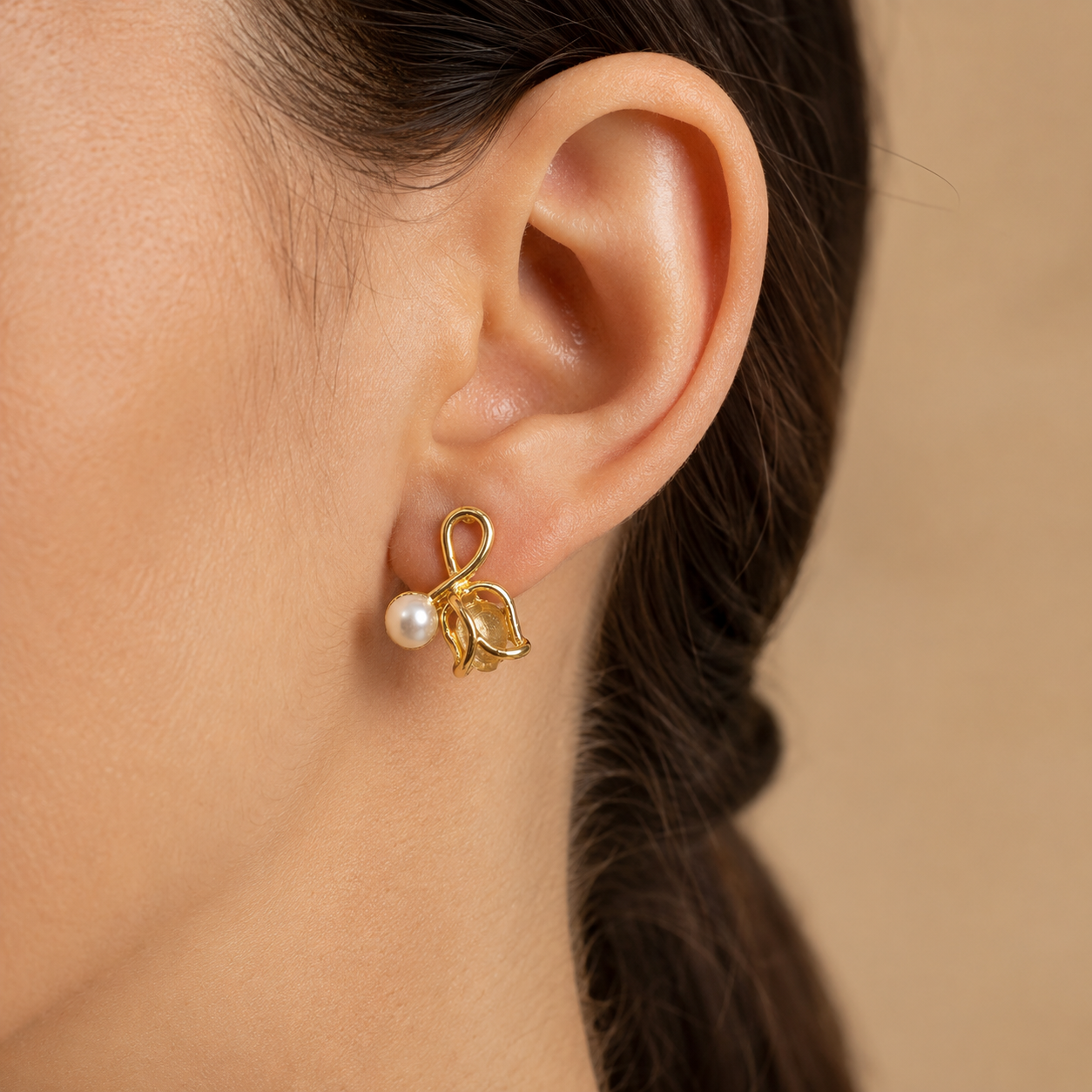 The Korean Abstract Pearl Tulip Drops