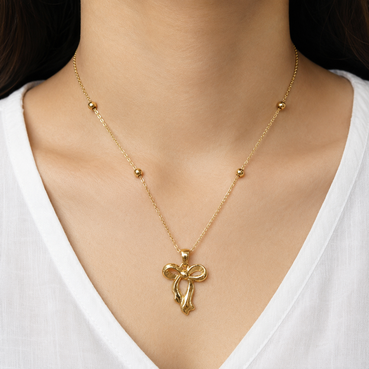 The Golden Juliet Ribbon Bow Chain