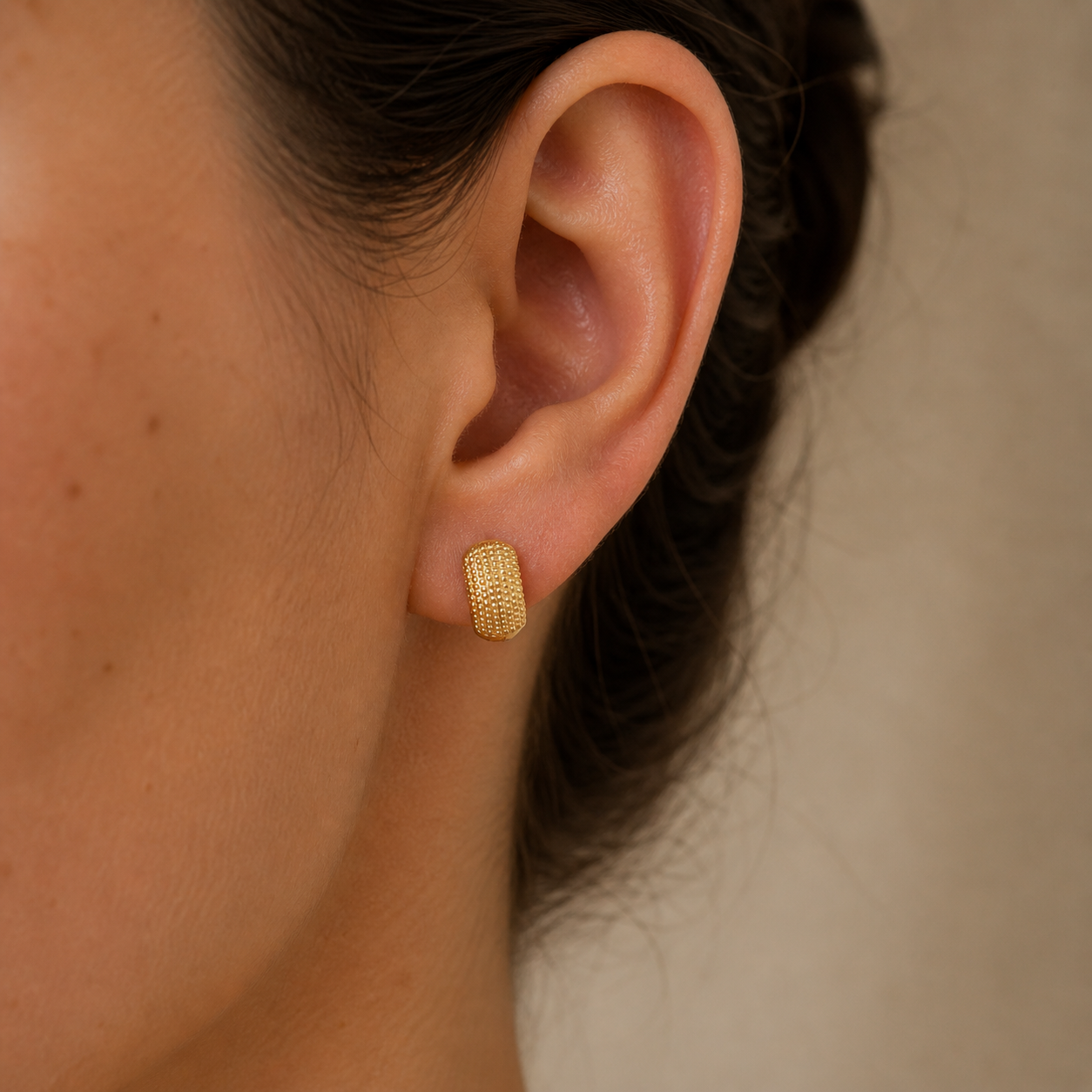 The 'Mila' Beaded Half-Hoop Earring