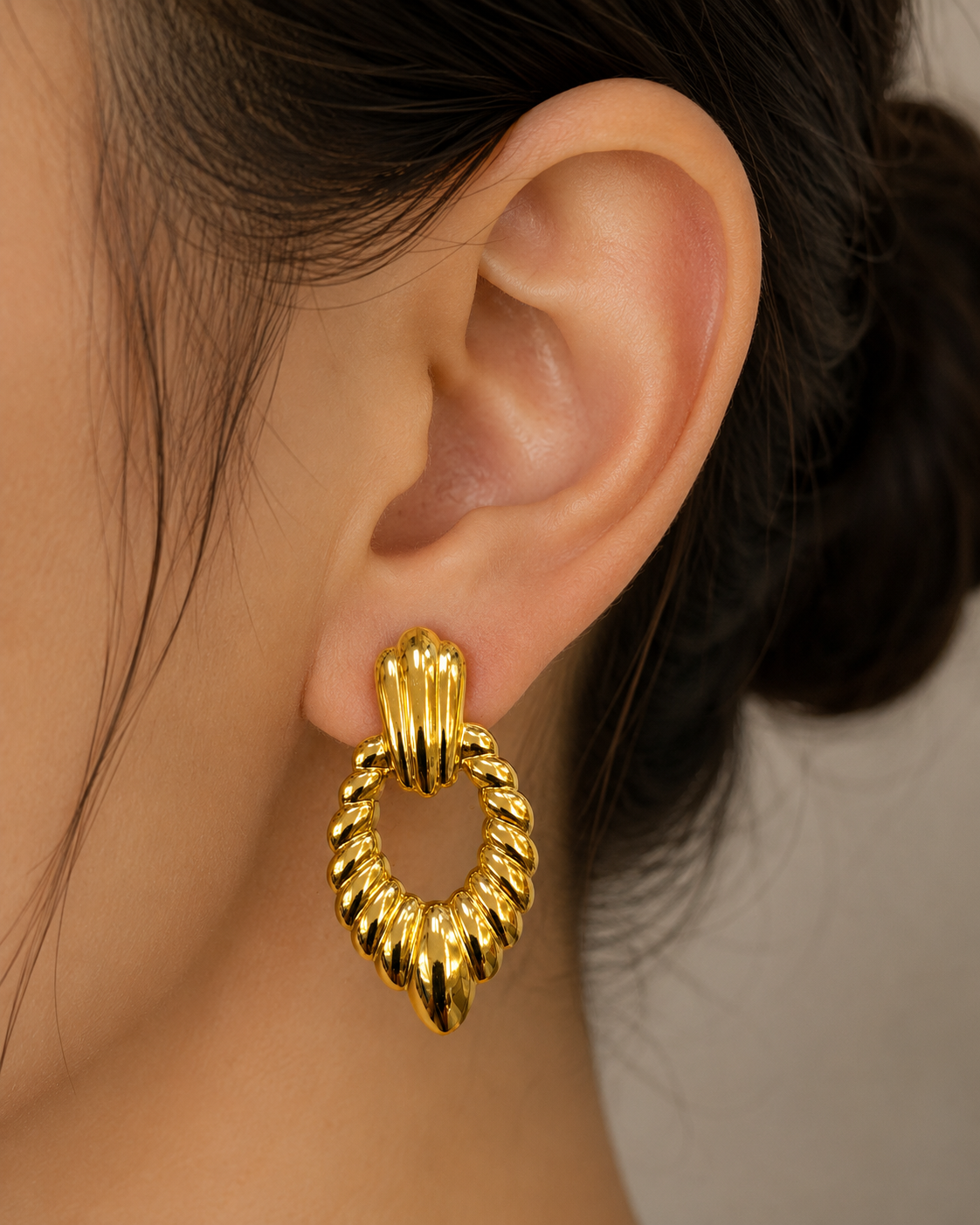 The Gen'z Ribbed Gold Statement Earrings