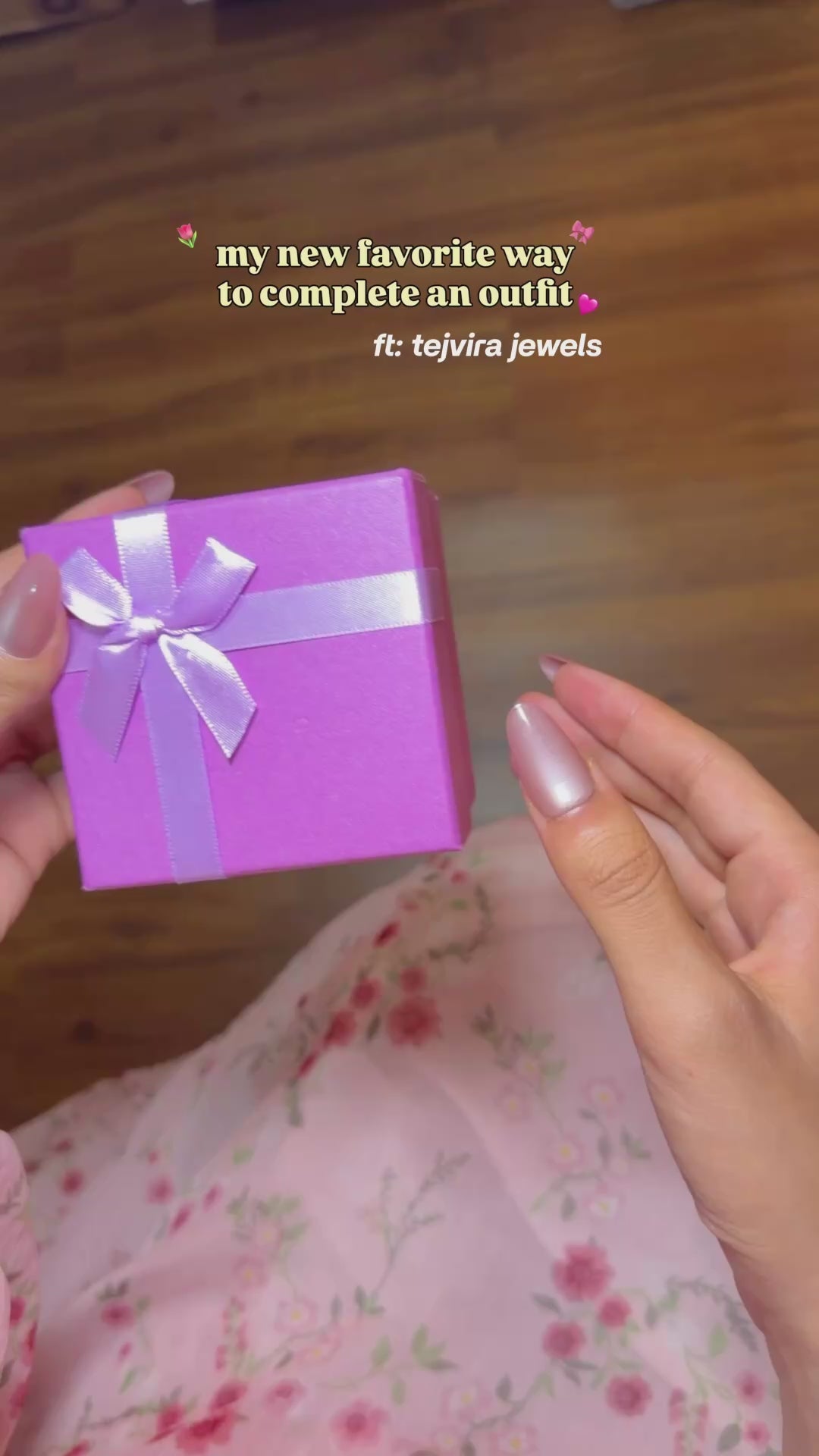 The TEJVIRA Rosevine Elegance Duo
