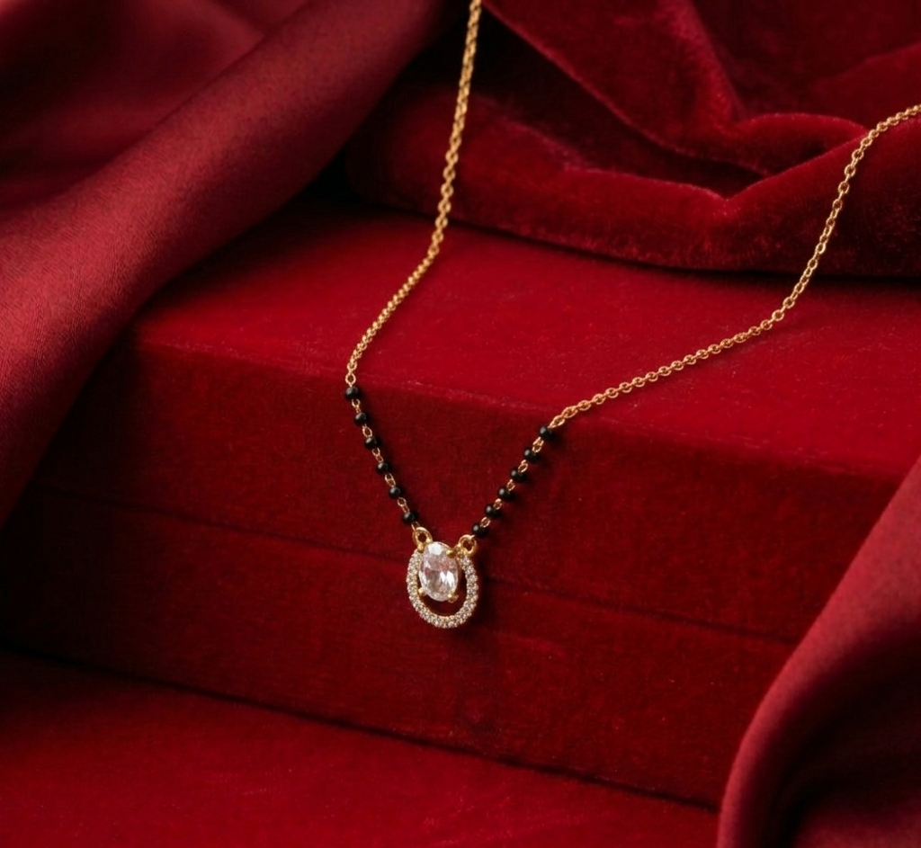 Gold Oval Solitaire Short Mangalsutra